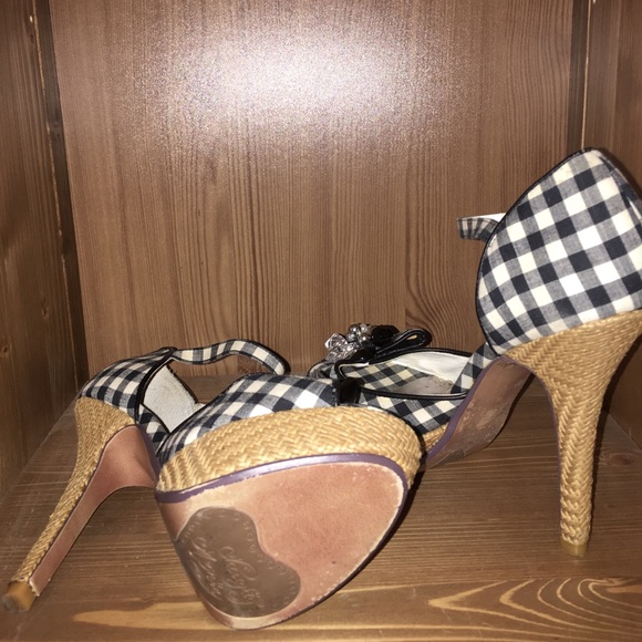 Checkered heels - Picture 5 of 6